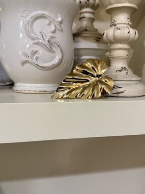 Vintage Oversized Large Leaf Scarf Clip By La Donna